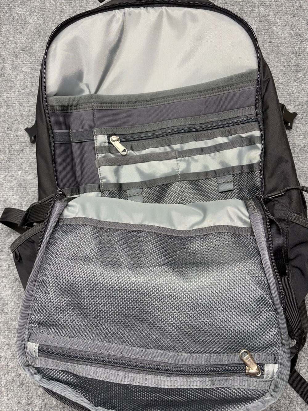 The North Face Surge FlexVent Everyday Backpack, laptop bag-Hike-black-mint-NWOT - Picture 10 of 16